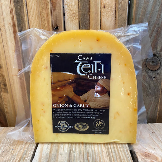 Teifi Onion and Garlic Welsh Cheese