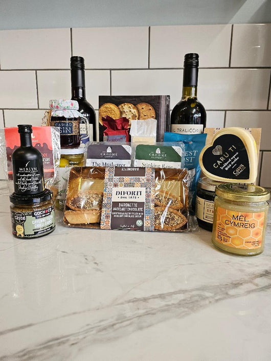 Cheese Lover's Christmas Gift Hamper