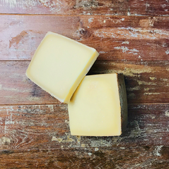 Gruyère AOC Extra Mature – Swiss Hard Cheese (Unpasteurised)