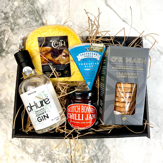 Gin & Cheese Gift Hamper | Gin Gift Hamper – The Little Cheesemonger